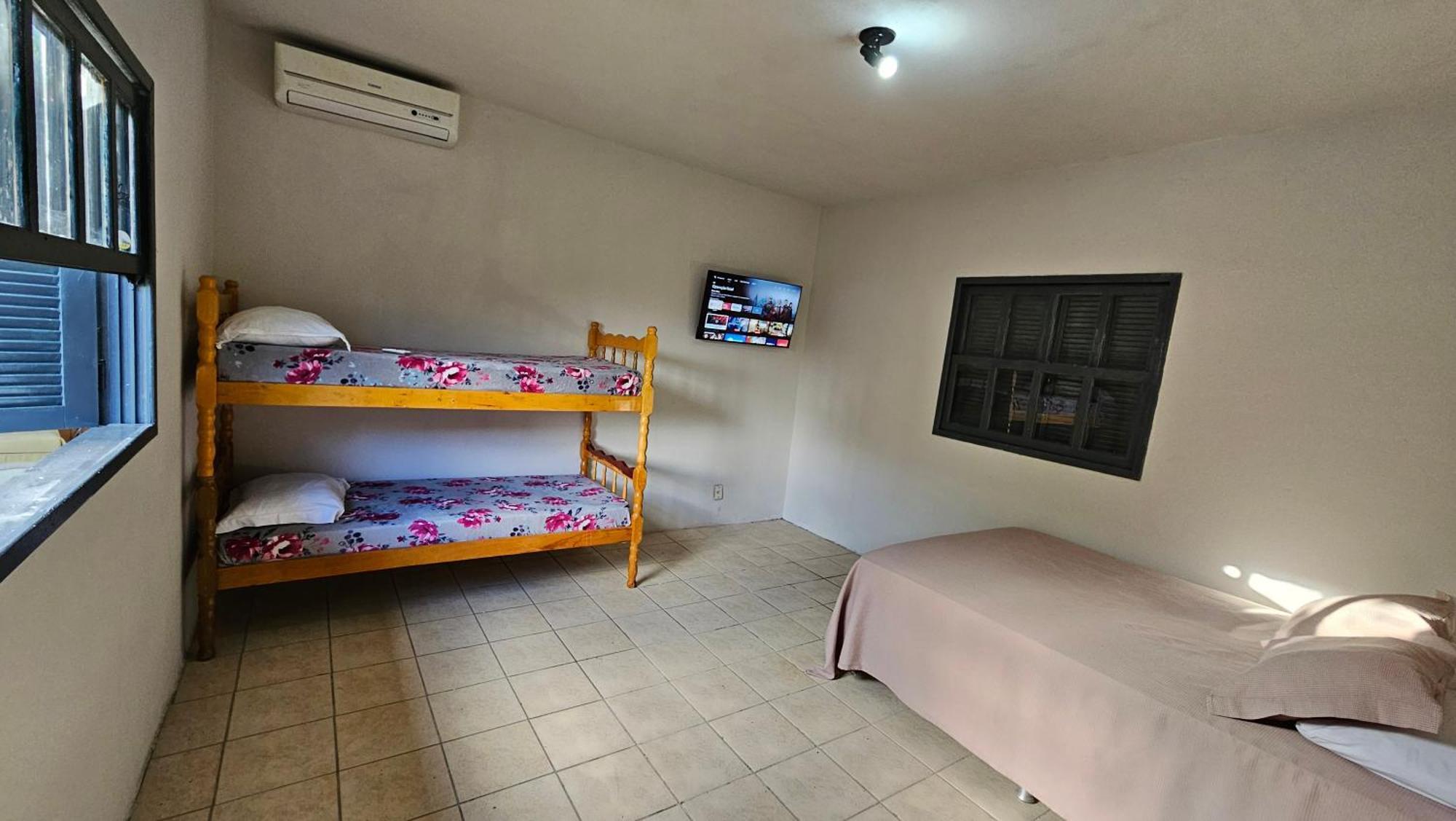 Hotel Praia Do Rosa Luaran gambar